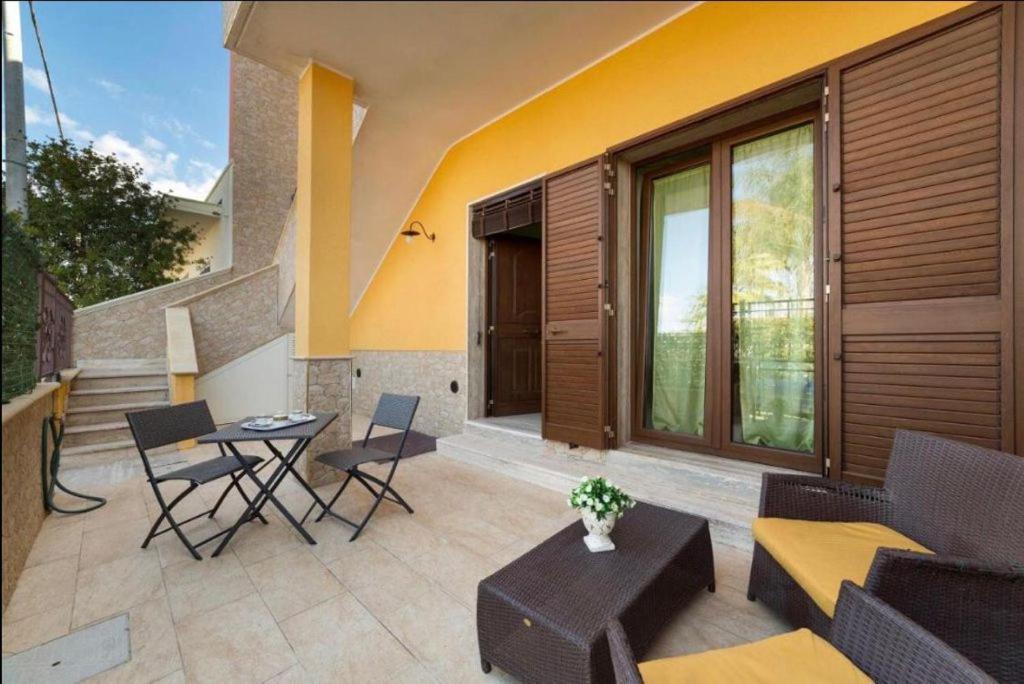 Jennifer'S Apartment Porto Cesareo Buitenkant foto